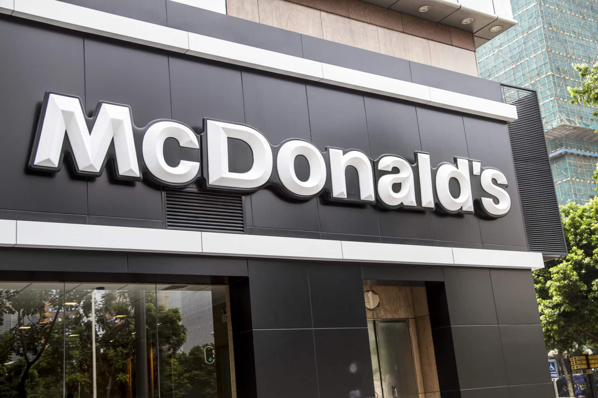 Is It True? McDonald's Linked To A Deadly E. Coli Outbreak? Nearly 50 ...